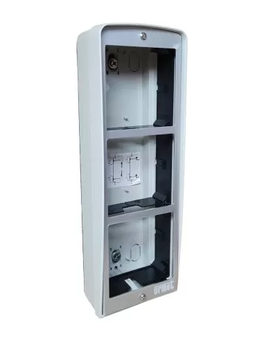 Caja Urmet 1145//343 para instalación en pilar de 3 módulos de teclado sintético