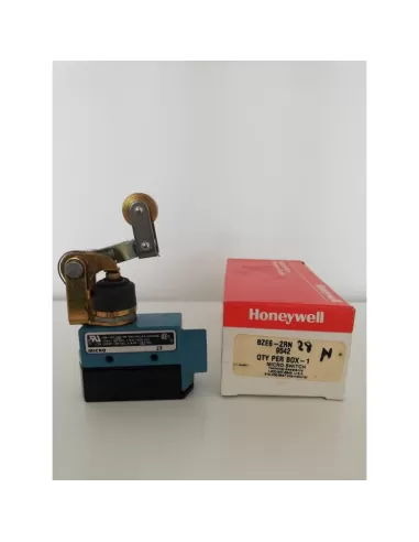 Honeywell bze6-2rn28 interruttore finecorsa con leva a rotella 600v 15a ip66 (usato)