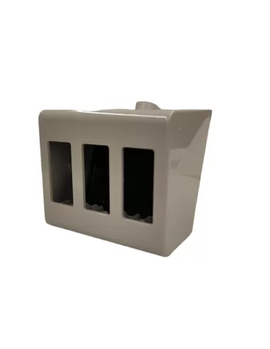 Vimar 09938 Caja de mesa inclinada de 3 módulos, D60 mm, marfil