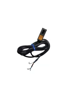 Omron e3sds10e41-13023 diffuse reflection photocell sn 100mm 12-24vdc 2m cable