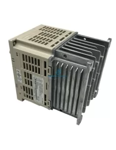 Omron CIMRV7AZ4-216704 Onduleur ac3ph 380-460V 4,7a sortie ac3ph 0-460V 3,4a 2