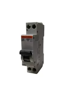 Disjoncteur Merlin Gerin 17512 1P N 32A 4,5k C 1mod C4