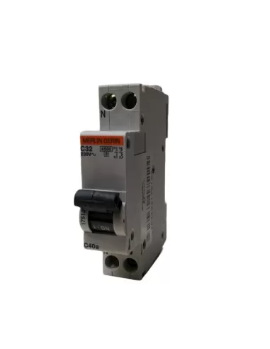 Disjoncteur Merlin Gerin 17512 1P N 32A 4,5k C 1mod C4