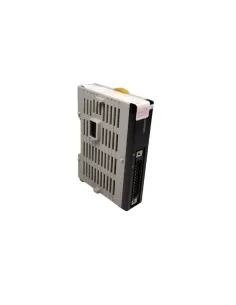 Extension 8 du PLC Omron CPM2C8EDC 2