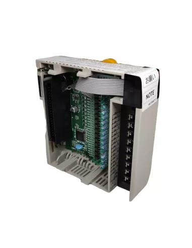 Module Omron cqm1id212, entrée à 16 chiffres npn//pnp