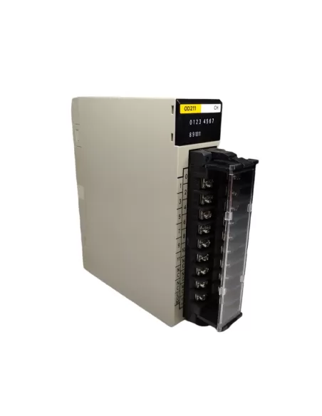 Module automate programmable Omron C200HOD211-15948, 12 broches NPN, 0,3 A, 24 V
