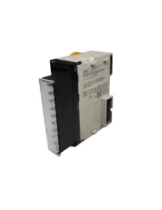 Omron cj1woc201chn-177 plc- modulo 8do a relÈ 2a