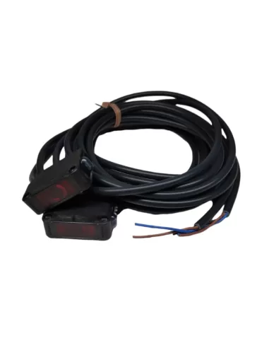 Capteur Omron e3zt81a2m-129869 - faisceau traversant min. 10 m, câble PNP 2 m