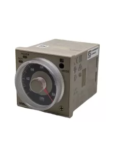 Minuterie Omron h3cra2448-150744- h3cra 24-48vac 12-48vdc 1,2s-300h sans décalcomanie
