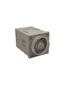 Minuterie Omron H3CRA8EDC48125 1,2 s 300 h 48-125 Vcc octale