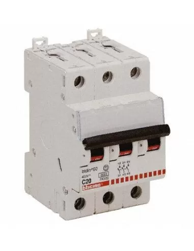 Bticino btdin60 interruttore magnetotermico automatico 3p 25a 6ka f83//25