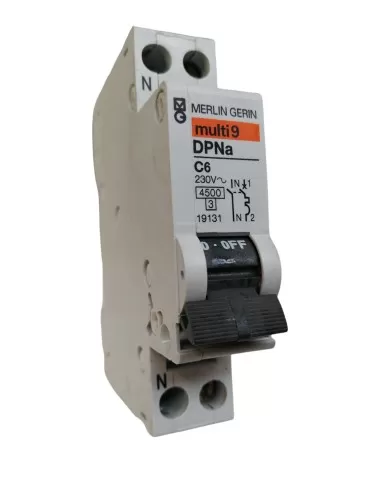 Merlin gerin 19131 dpna circuit breaker 1p n 6a 4500c 1m [17507]