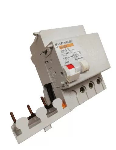 Merlin Gerin 26603 Differentialblock 3p max 40a 0,03a ac