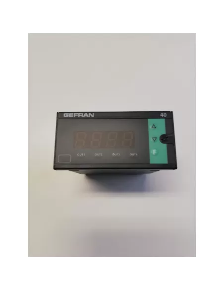 Régulateur de température marche/arrêt Gefran f027184 40t-96-4-00-rr-rr-0-0-0