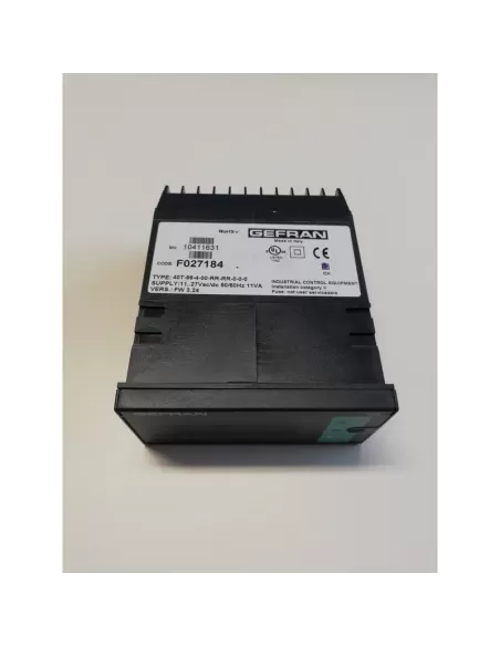 Régulateur de température marche/arrêt Gefran f027184 40t-96-4-00-rr-rr-0-0-0