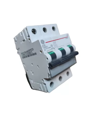 Disjoncteur GE Power 672301 EP103C25 tripolaire 25 A 10 kA C RINA 3M