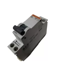 Merlin gerin 17571 interruttore magnetotermico 1p n 6a 6k c 1mod c40