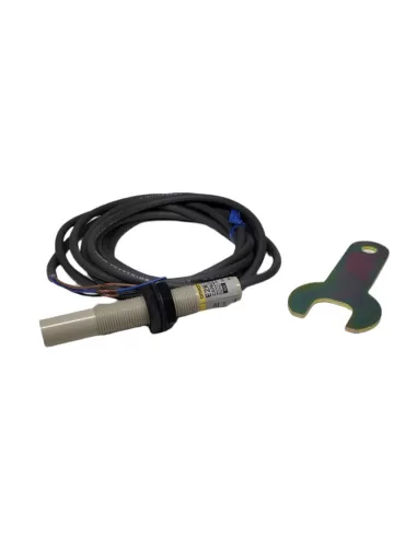 Omron e2kx4me1-1317740 Näherungskappe M12 ohne Schirm 4 mm NPNNA-Kabel 2 m