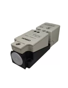 Omron e2q2n20f3hbyomg - Capteur de proximité - Indicateur parallèle sch 20mm pnp na//nc 10 60vdc iso20 2