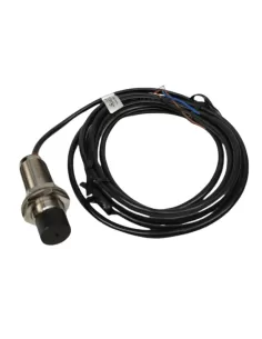 Allen-Bradley 872C-D8NP18-E2 Capteur de proximité inductif WorldP