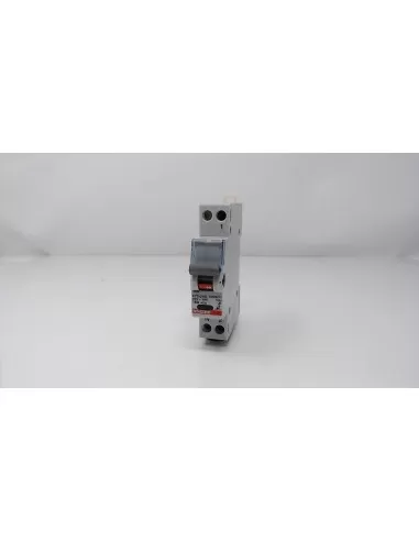Bticino btdin interruttore//sezionatore 1p 16a   spia 1 modulo din  f71n//16l