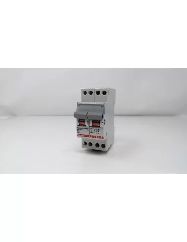 Bticino btdin sectionneur 3p 32a 2 modules f73n//32n