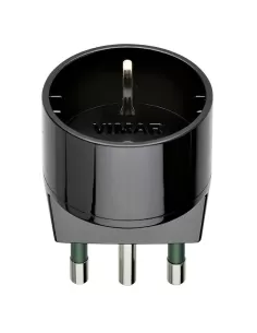 Adaptador Schuko triple Vimar 00303 de 16 A, color negro
