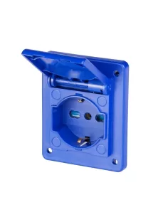 Multi-standard built-in socket (70x87)