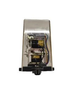 Relais temporisé Omron MM2K-P DPDT 24 Vcc sans autocollant