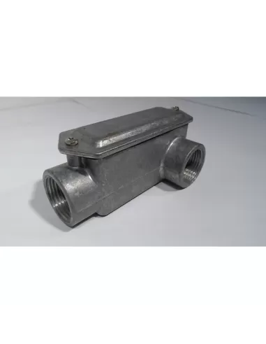 Cosmec 603d-01 Boîte de filetage 2 voies en forme de L, une droite g1 de 1 ip55 ce 603d-01