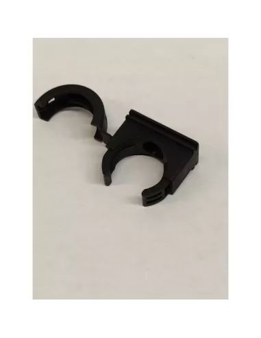 Euro 2000 pipe clamp integral closure pa66 nw 23