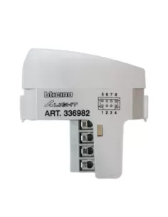 Bticino 336982 presa 8 vie molex living light 2