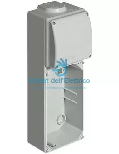 Bticino cqb4010 base 1 interlocked socket with junction box