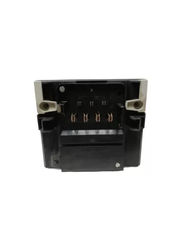 Schneider  knt02cm54 cass  di derivazione 25a 4 moduli con tel   knb32cm55