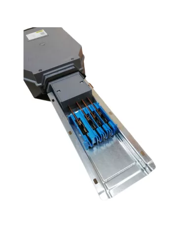 Zucchini 51511151 ms//92 100a alimentazione intermedia ip55  manic