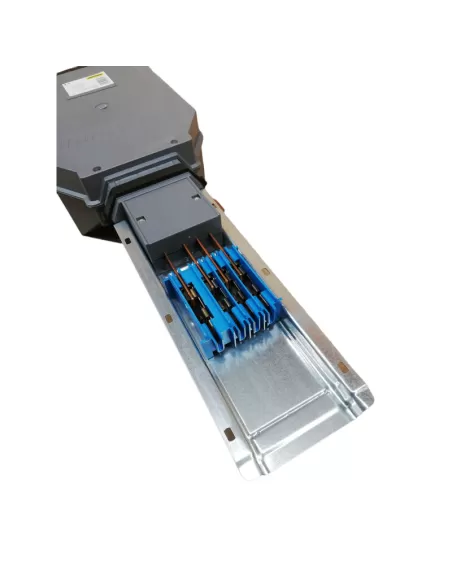 Zucchini 51511151 ms//92 100a intermediate power ip55 manic