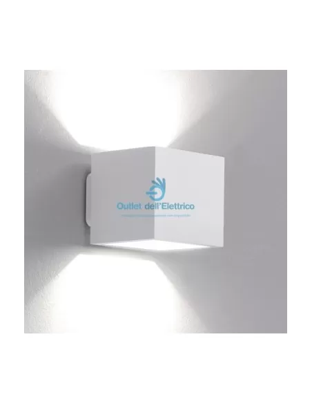 Icone CUBÒ2.20/BB lampada parete led 20w 3000k 230v bianco