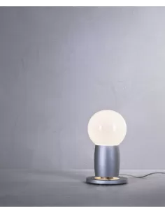 Lampe de table Prandina NKT010005 Nika T1 40W E14 gris argenté avec ampoule