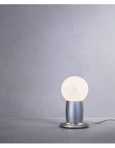 Lampe de table Prandina NKT010005 Nika T1 40W E14 gris argenté avec ampoule