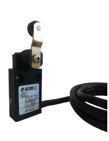 Final de carrera de palanca pizzato ff 4131 con rodillo 1no 1nc con cable de 2m