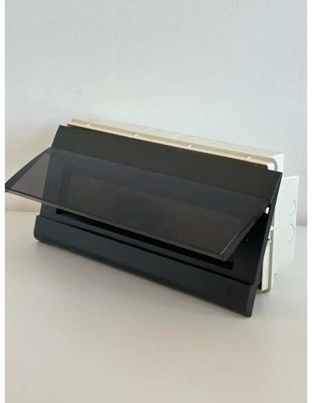 Abb 12043 18-module IP40 flush-mounted switchboard with horizontal door, grey, r7024