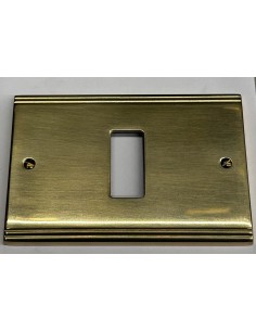 Vimar 08535.OT Placa de latón de 1 orificio para cajas rectangulares
