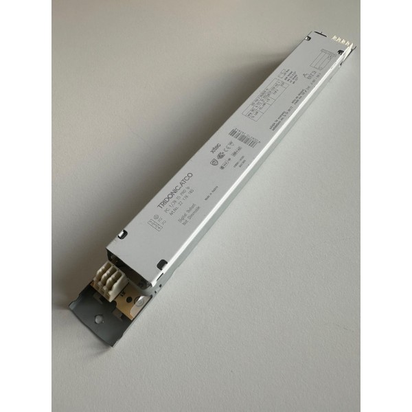 Tridonic 22176165 PC power supply 1/39 t5 pro lp t5 1x39w 220/240v 50/60hz non-dimmable