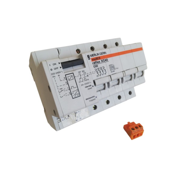 Merlin gerin 18146 interruttore reflex xc40 4p 40a 4,5k comando 220v curva c