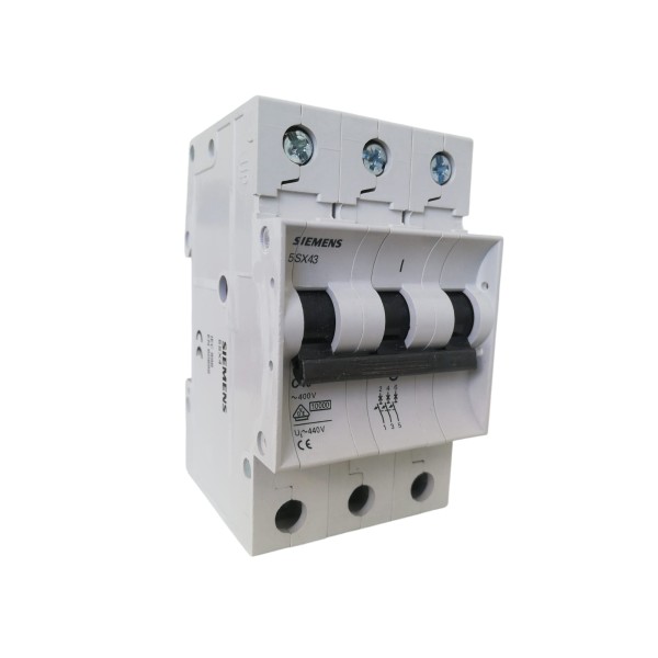 INTERRUTTORE MAGNETOTERMICO 3P C 50A 10KA