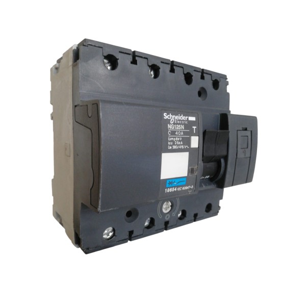 INTERRUPTEUR AUTOMATIQUE MAGNÉTOTHERMIQUE NG125 4P 40A 25K C