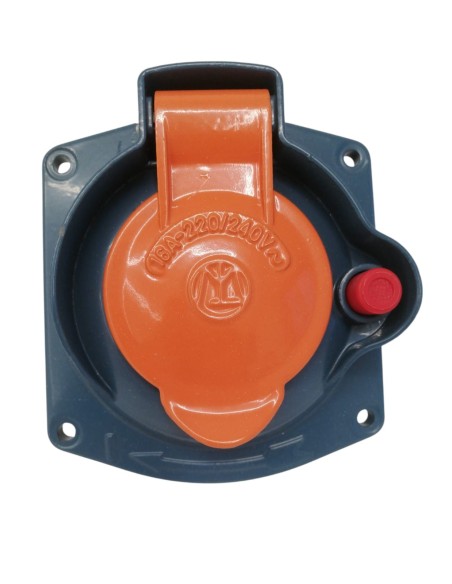 Legrand 054145 martin lunel interlocked socket 2p+t 16a ip44 220/240vac