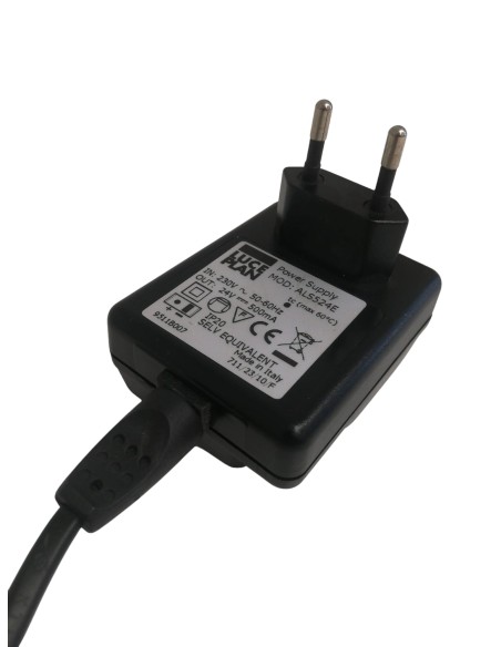 BEREN.TAV. LED 8W EU C/BASE