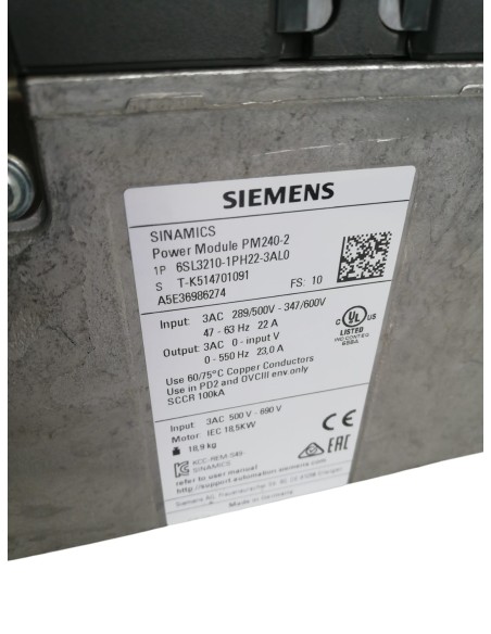 Onduleur Siemens 6sl32101ph223al0 sinamics pm240-2 ip20-fsd-a-690v-18,5kw (coin endommagé)