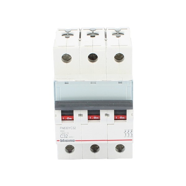 Bticino fn830yc32 btdin 3p c curve circuit breaker 32a 10ka 400v 230v